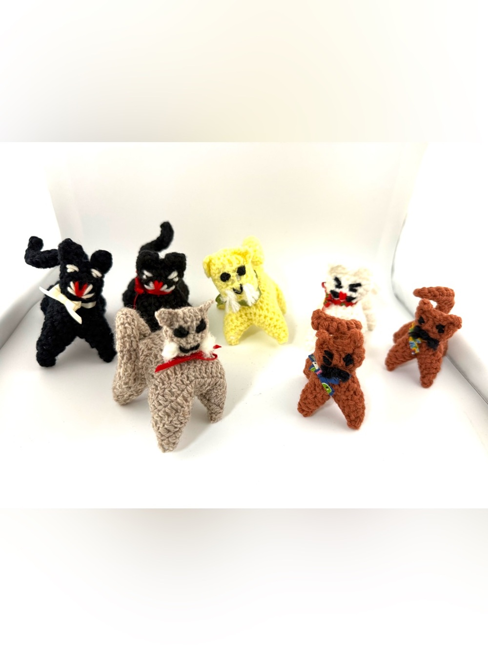 7 Handcrafted vintage-style crochet miniature animals